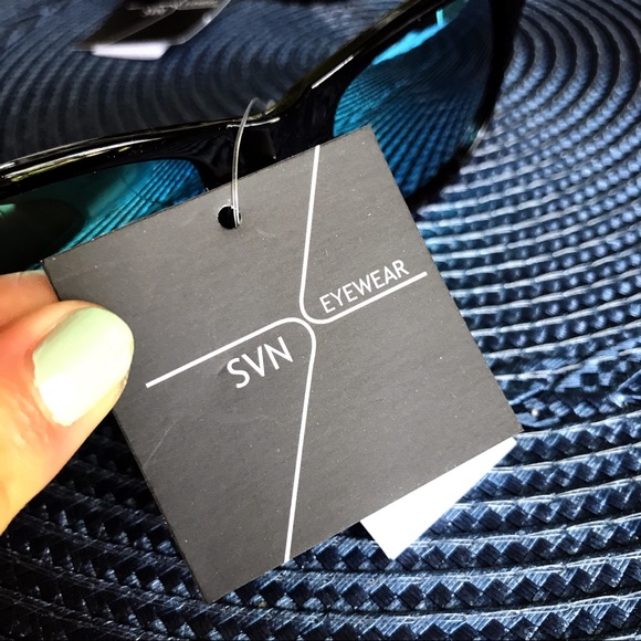 🆕 GREEN BLUE LENSE BLACK FRAME SUNGLASSES! - Picture 7 of 8